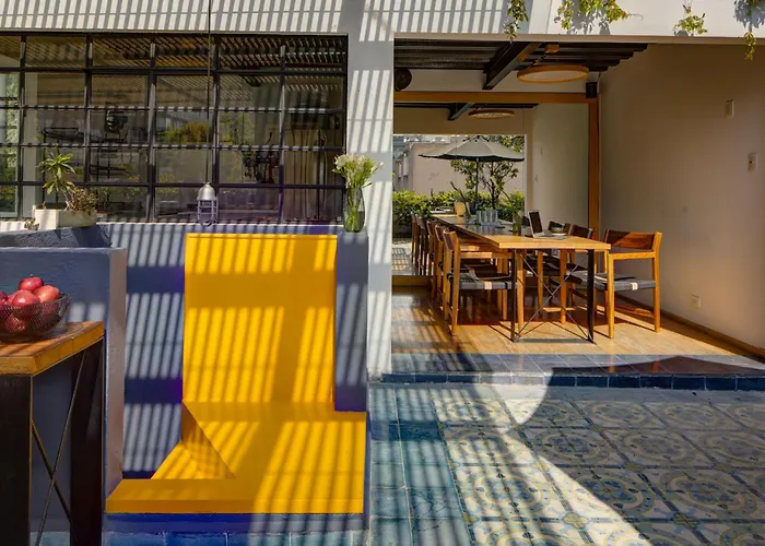 Casa Decu 4*