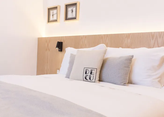 Casa Decu 4*